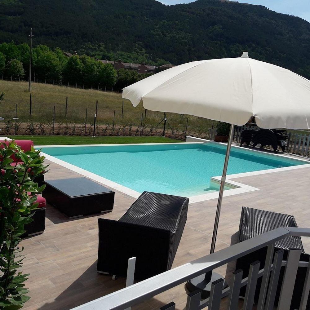 Hotel La Compagnia Del Viaggiatore L'Aquila Exterior photo